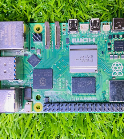 Raspberry Pi 5 4GB Single-Board Computer - Best Price in Pakistan
